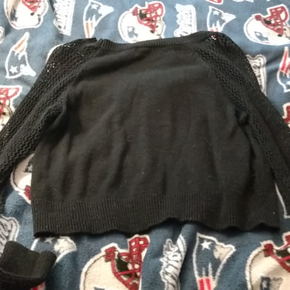 Sweater - Picture 2 of 3